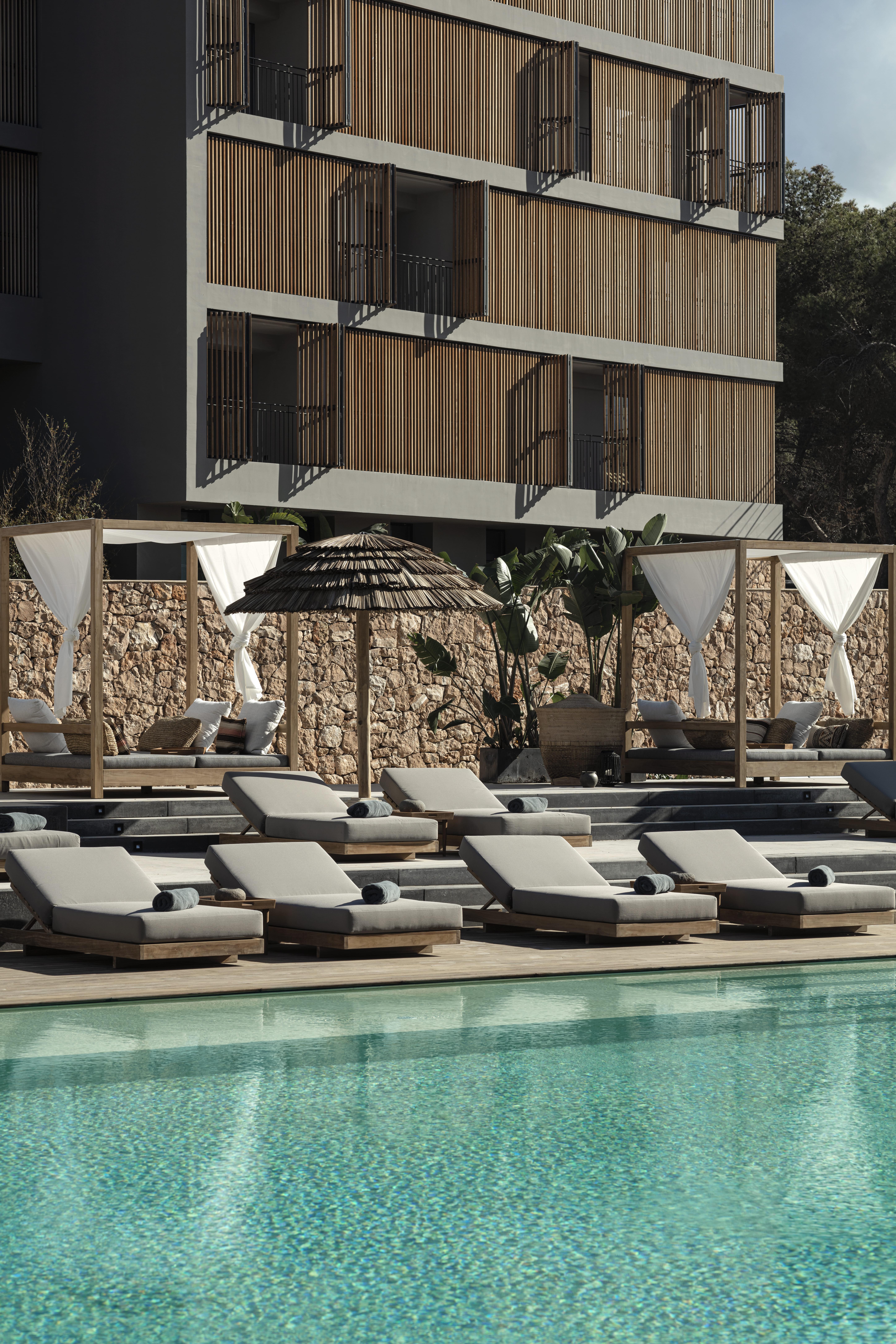 Oku Ibiza (Adults Only) Hotel San Antonio  Bagian luar foto The pool at the Mykonos Villa